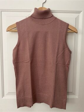 Sleeveless Top in Dusty Pink Size S